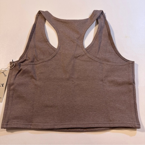 NWT Pact Deep Taupe Heather Organic Cotton Blend Racerback Crop Top - Picture 3 of 8